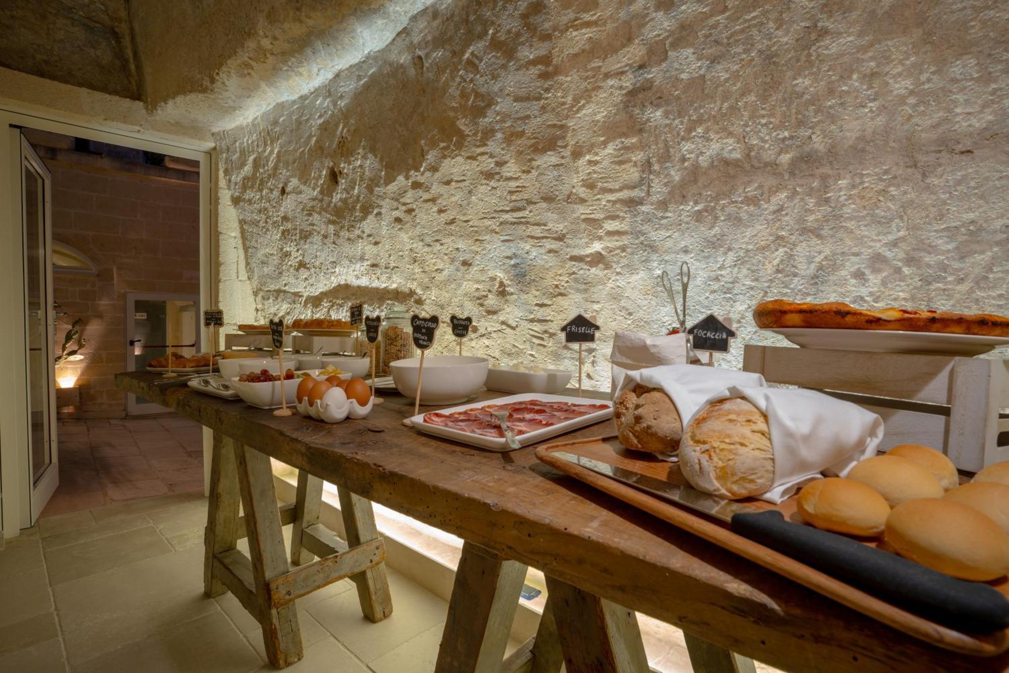 Bed and Breakfast Tufo Bianco Relais Массафра Экстерьер фото